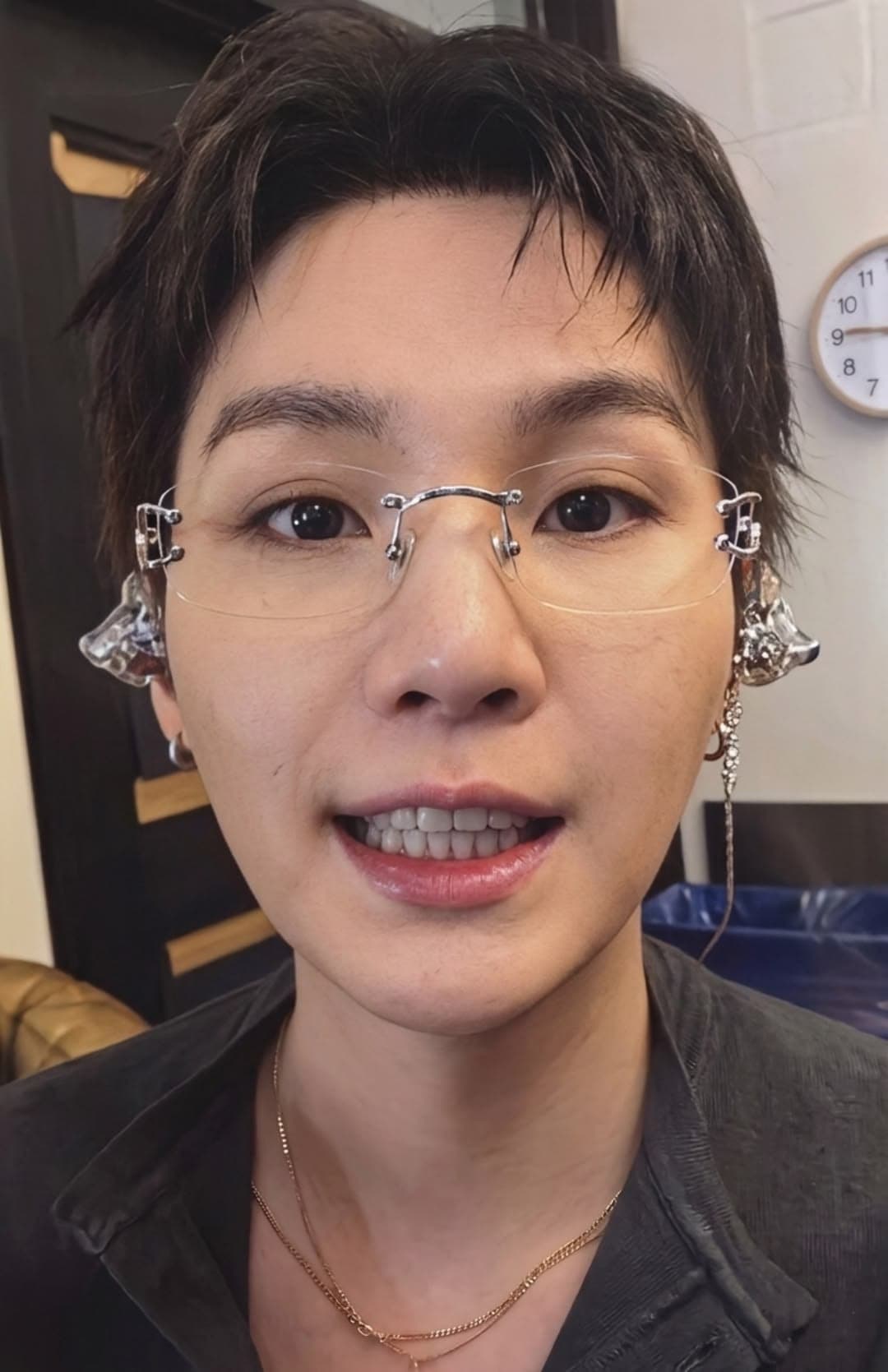 BTS 슈가 아리랑 부산 WEVERSE PICKUP 앨범 포카