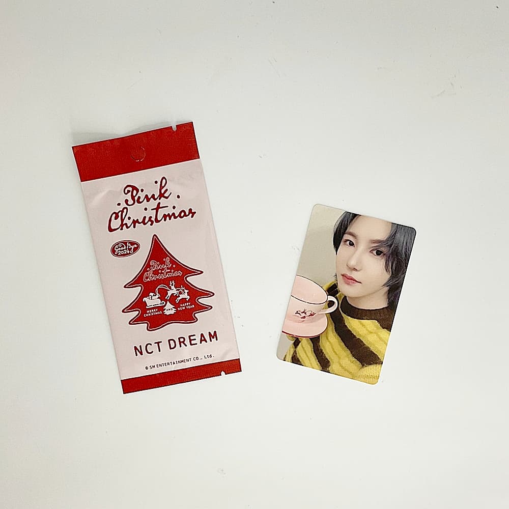 엔시티 드림 런쥔 2024 핑크 크리스마스 포토카드 포카2 NCT DREAM REMJUN 2024 PINK CHRISTMAS PHOTOCARD 2