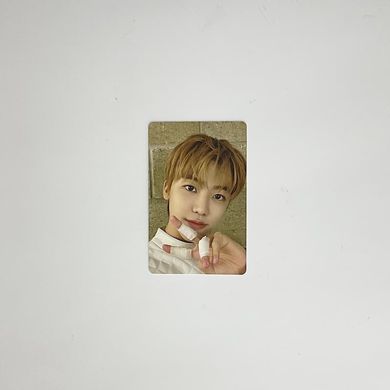 엔시티드림 재민 2023 시즌그리팅 포토카드 트레이딩카드 1 NCT DREAM JAEMIN 2023 SEASON’S GREETINGS PHOTOCARD 1