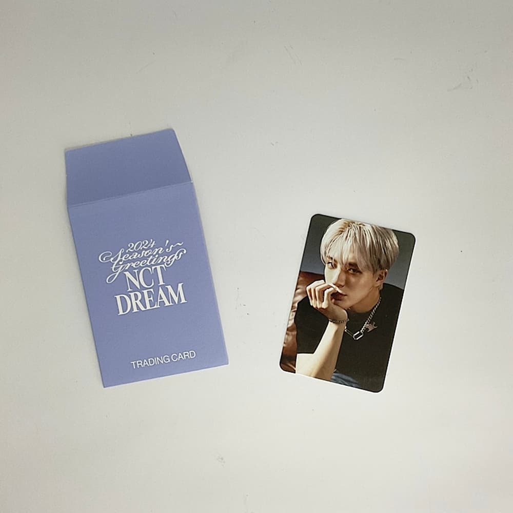 엔시티드림 제노 2024 시즌그리팅 포토카드 트레이딩카드 B_1 NCT DREAM JENO 2024 SEASON’S GREETINGS PHOTOCARD B_1